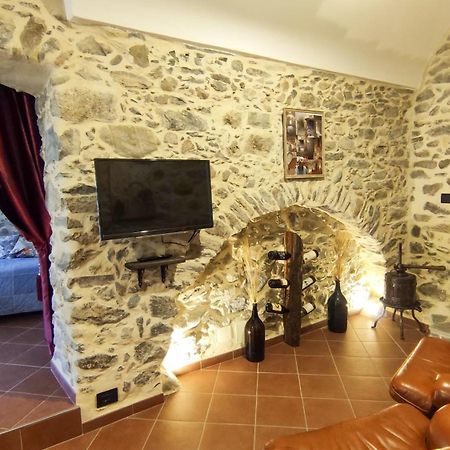 Casa Bertagna Apartment Rocchetta Nervina Exterior photo